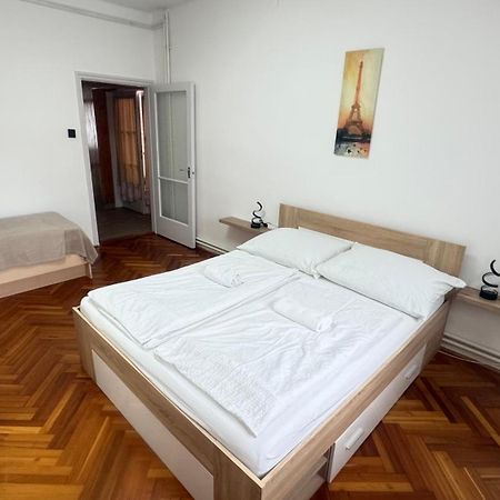 Pingvin Cukraszda Apartman Balatonmáriafürdő Εξωτερικό φωτογραφία