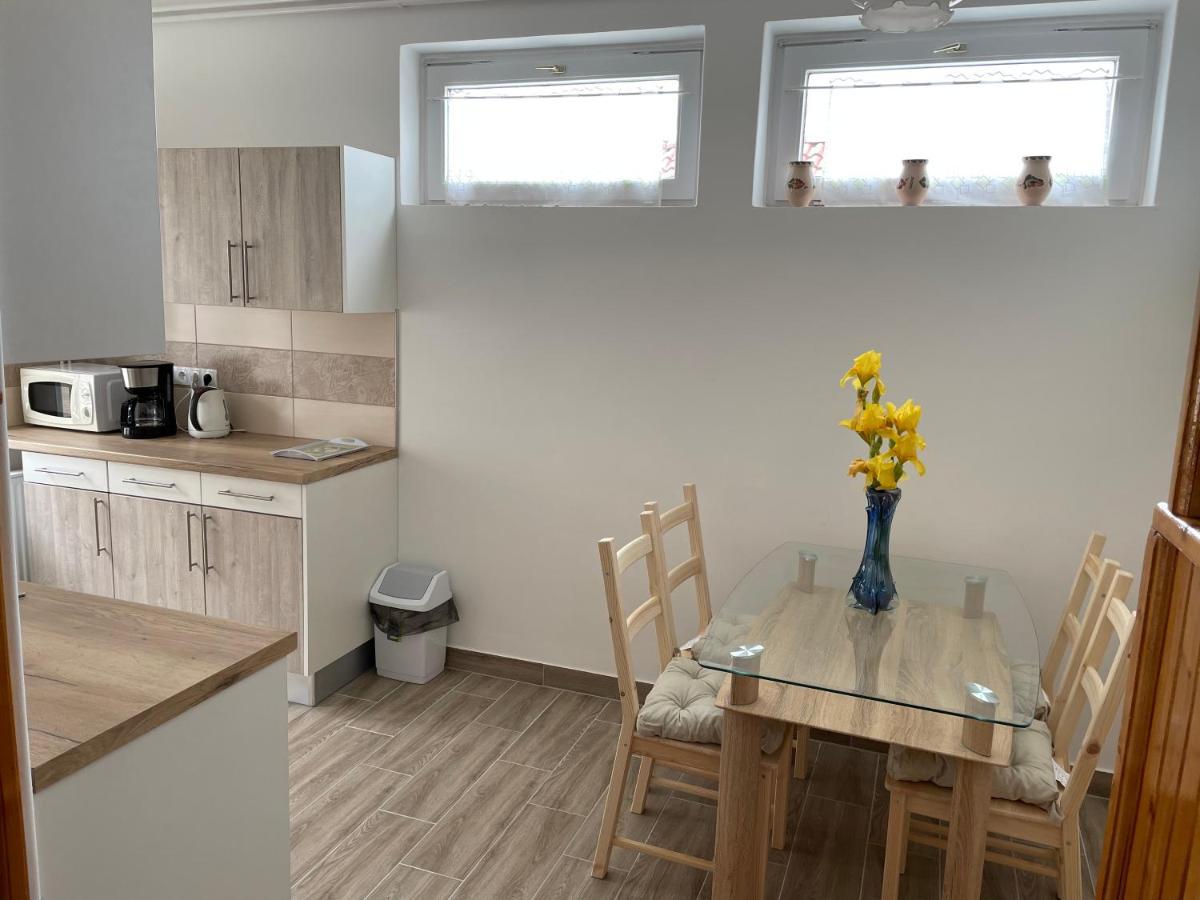 Pingvin Cukraszda Apartman Balatonmáriafürdő Εξωτερικό φωτογραφία