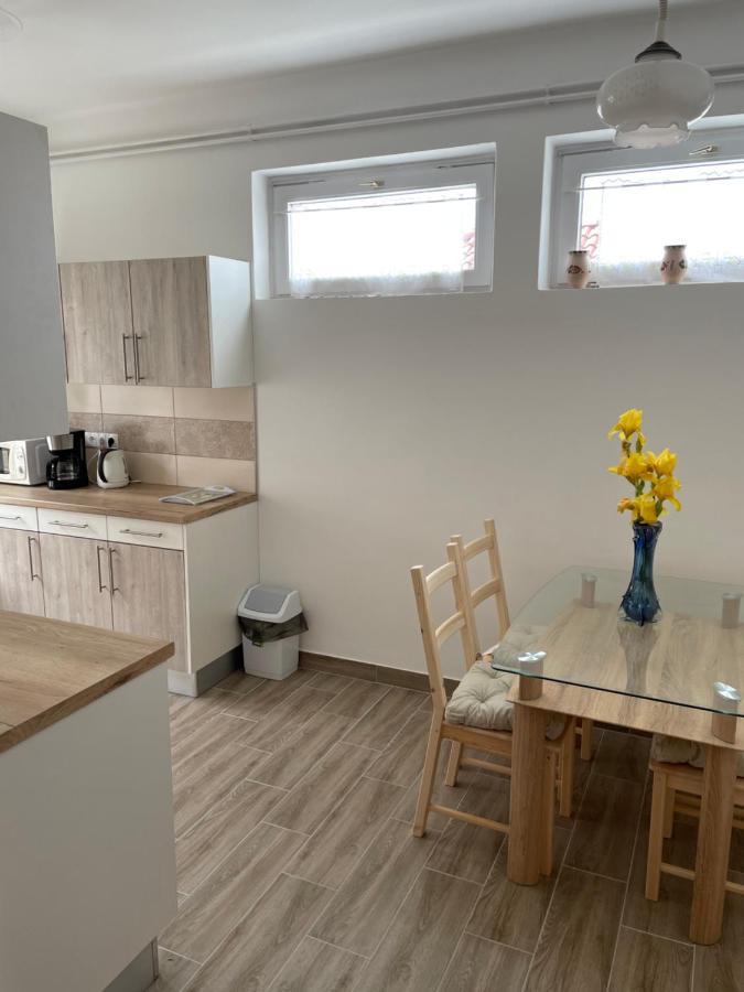 Pingvin Cukraszda Apartman Balatonmáriafürdő Εξωτερικό φωτογραφία