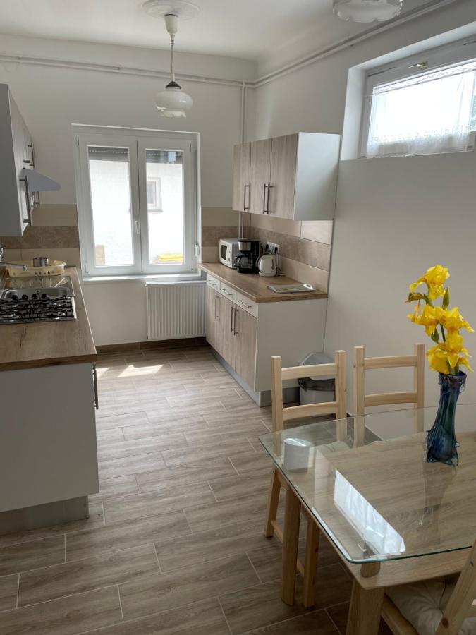 Pingvin Cukraszda Apartman Balatonmáriafürdő Εξωτερικό φωτογραφία